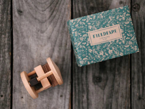 Drewniana Grzechotka Kwiczoł