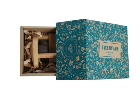 Drewniana Grzechotka Kwiczoł