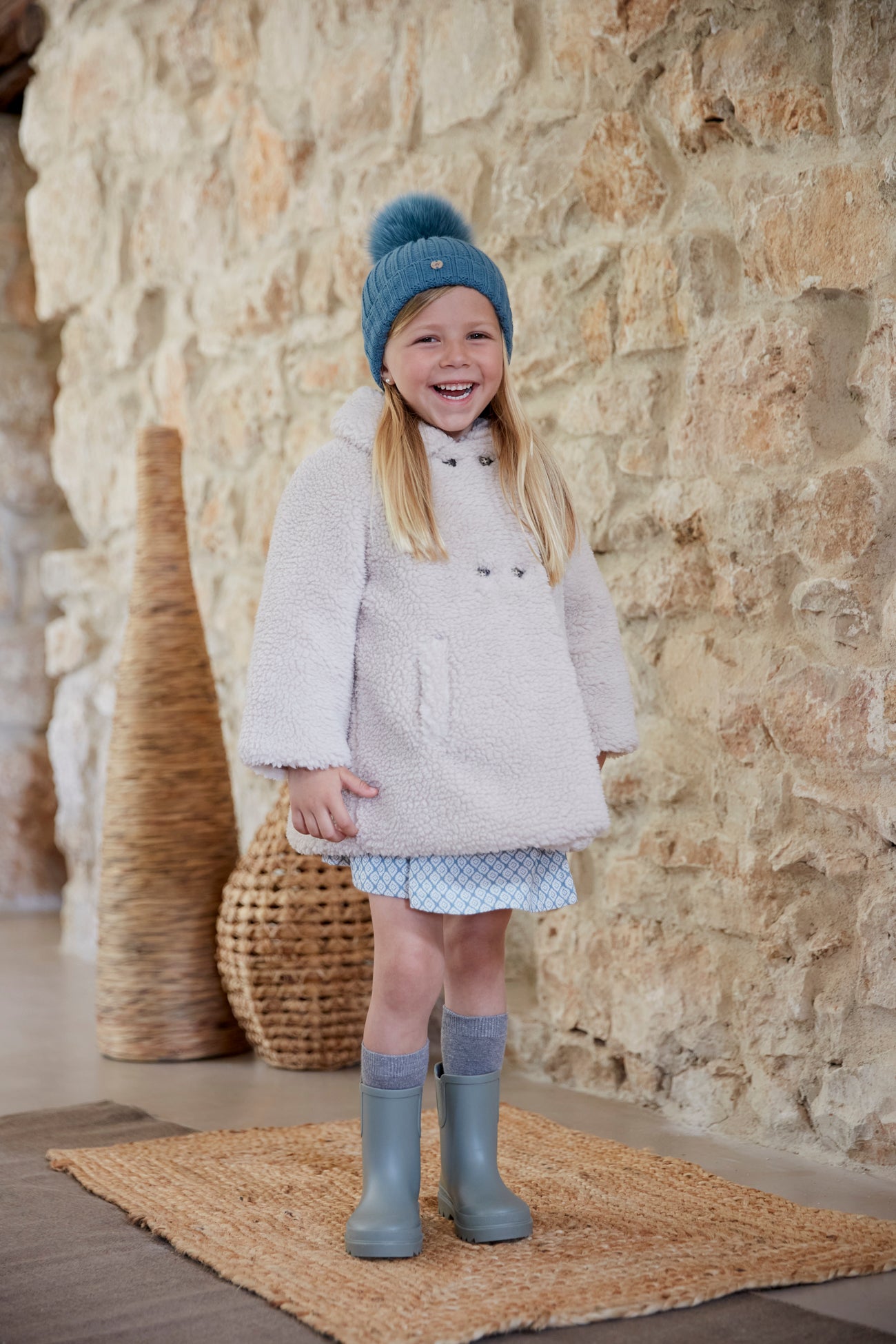 Płaszczyk dziewczęcy baranek