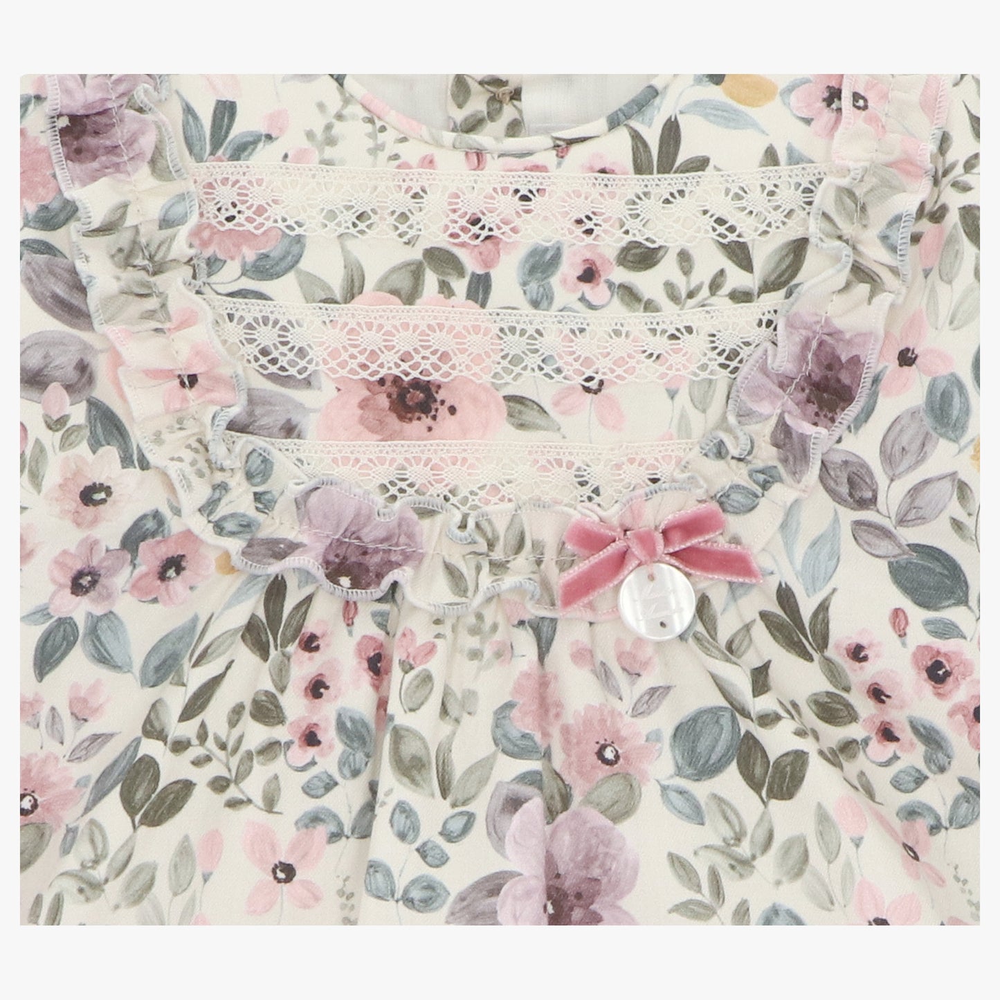 Little girl's dress with pink flowers